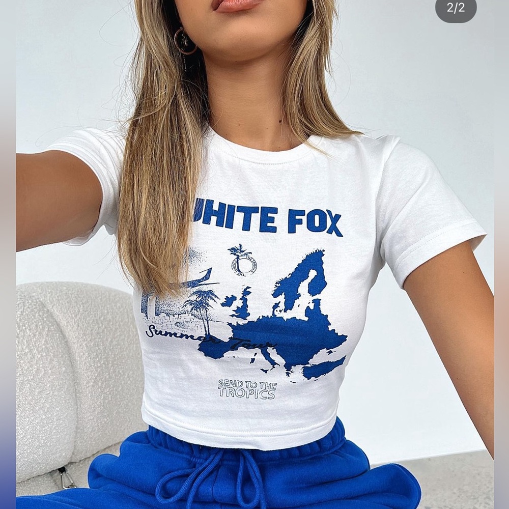 White fox double date cropped tee off white